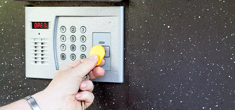 Electronic Door Lock Installation Sainte-Catherine-de-la-Jacques-Cartier