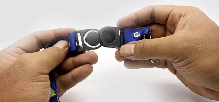 Our Professional Key Fob Installation Process in Sainte-Catherine-de-la-Jacques-Cartier, QC